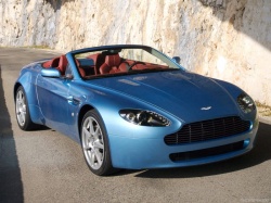 Aston Martin V8 Vantage Roadster