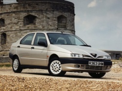 Alfa Romeo 146