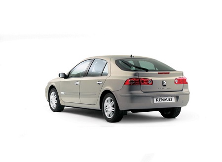 Renault  Laguna вид сзади