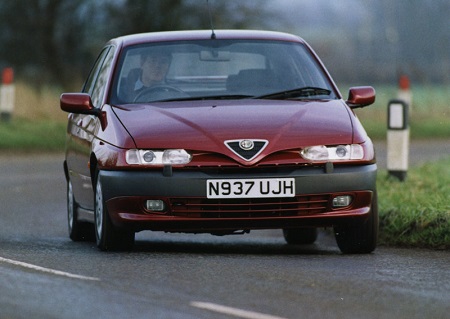 Alfa Romeo 146164