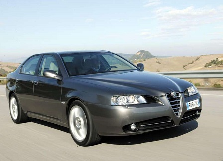 Alfa Romeo 166 2004 год вид спереди