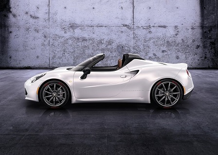 Alfa Romeo Spider 2014 год вид сбоку