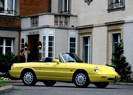 Alfa Romeo Spider 1990 год