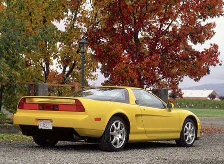 Acura NSX 2001 вид сзади